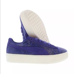 Puma extreme purple snake print size 7 women’s